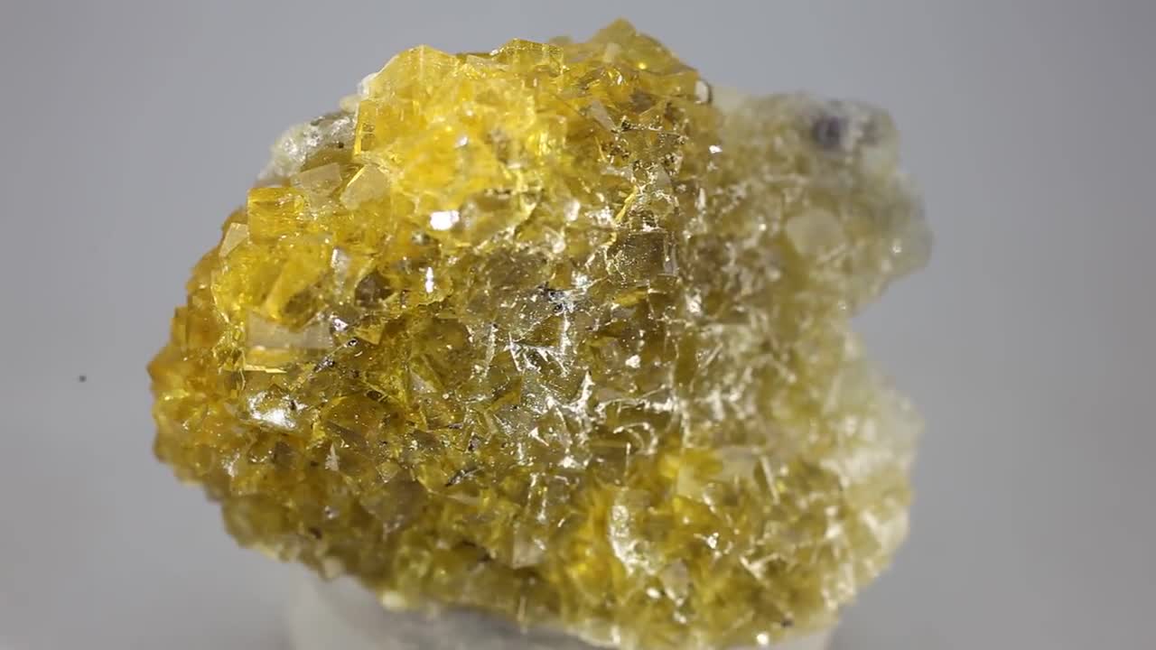 イエローフローライト ヒーリングミネラル ~52 mm | MFY035 - Etsy 日本